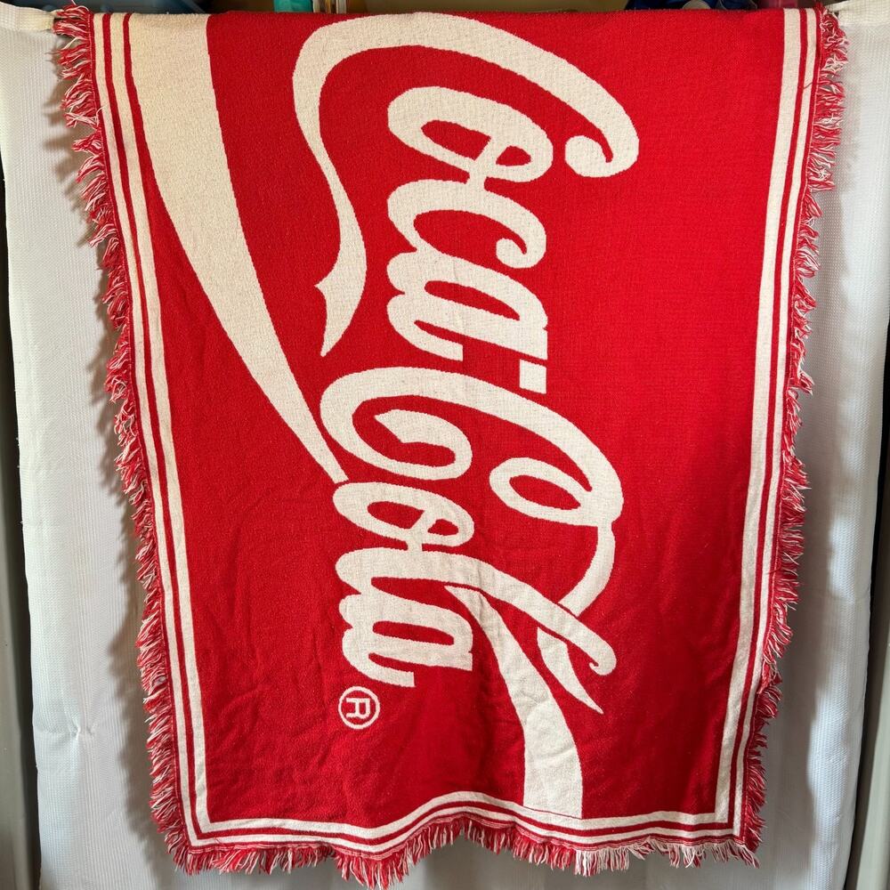 Vintage Coca Cola Red & White Woven Throw Blanket Knit Tapestry Fringe Coke EUC